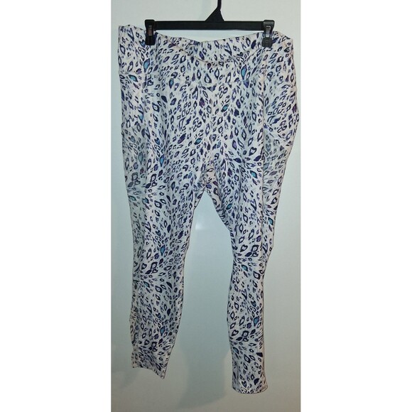 Fabletics Powerhold White Leopard Print Leggings Sz 3X - Picture 1 of 3